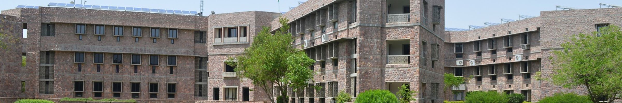 IIHMR University